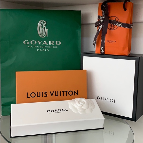 Everything Luxe! - Picture 1 of 1